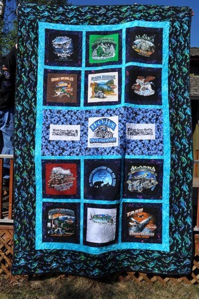 T-shirt quilts are a great way to generate revenue for a longarm quilting machine owner who quilts for others. They are also popular as auction items to raise money for worthy causes. Homemade Blankets, T Shirt Quilts, Harley Davidson Tshirt, Shirt Quilts, Tshirt Quilt, Applique Quilting, Quilting For Beginners, Shirt Quilt, Raise Money