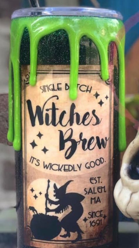 Moons And Stars, Hoodie Ideas, Epoxy Tumblers, Spooky Gifts, Glitter Tumblers, Halloween Tumbler, Tumbler Ideas, Witches Brew, Travel Coffee Mug