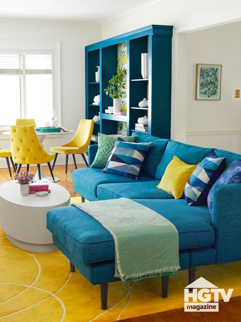 Hgtv Living Room, Living Room Turquoise, Teal Living Rooms, Colourful Living Room Decor, Dining Room Wallpaper, Living Room Decor Colors, Yellow Living Room, Bright Living Room, Colourful Living Room