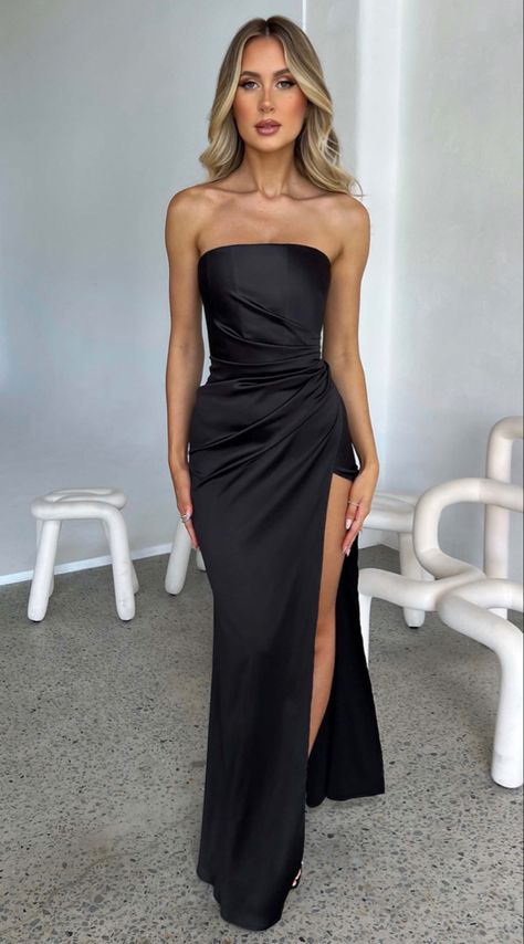 Homecoming Dresses Corset, Midi Dress Wedding Guest, Long Sleeve Homecoming Dresses, Homecoming Dresses Long, Maxi Gown, Maxi Dress Sale, Black Luxury, Sparkle Dress, Vestidos Prom