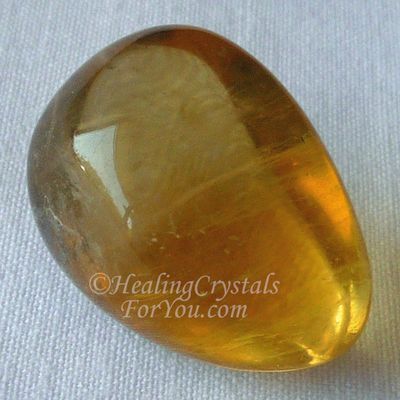 Yellow Fluorite helps your thinking to be more organized enhances creativity & helps you to find lost objects. #YellowFluorite #helpsyourthinking #moreorganized #enhancescreativity #findlostobjects #HealingCrystals #CrystalProperties #MeaningsandUse Meaning Of Crystals, Fluorite Meaning, Be More Organized, Yellow Fluorite, Healing Crystals For You, Tiffany Stone, Fluorite Stone, Psychic Attack, Crystals Healing Properties