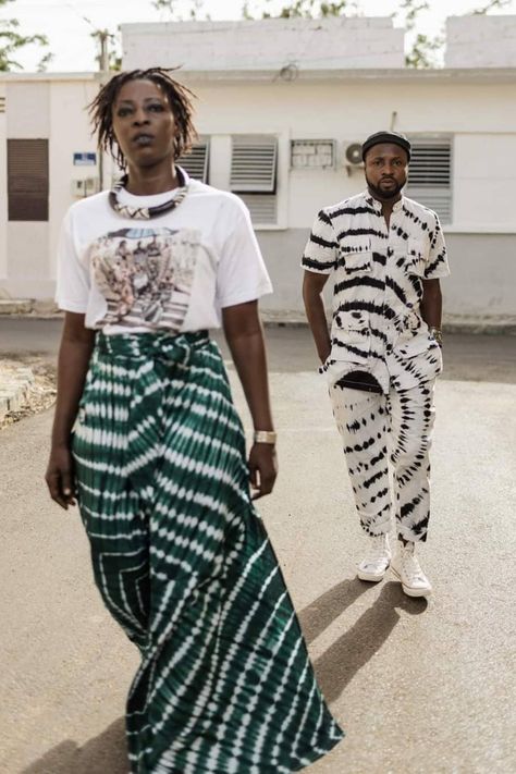 Ghana Street Style, Afrofuturistic Fashion, African Street Style, Ty Dye, Ghana Fashion, Black Prints, African Chic, African Print Clothing, New York Fashion Week Street Style