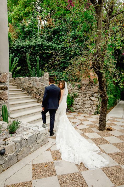 A + Y - Wedding in Casa Cien, San Miguel de Allende » Take it Photo ϟ Mexico Wedding Photographer Hacienda Wedding, Mexican Hacienda, Enchanted Garden Wedding, Wedding In Mexico, Destination Wedding Inspiration, Mexico Wedding, Wedding Mood Board, Wedding Mood, Wedding Weekend