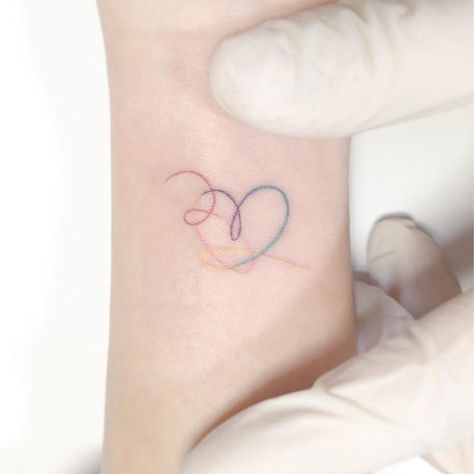 BTS inspired tattoos...The trademark scribble heart from Love Yourself Answer Bts Inspired Tattoos, Kpop Tattoos, Phönix Tattoo, Love Yourself Tattoo, Army Tattoos, Bts Tattoos, Shape Tattoo, Inspired Tattoos, 4 Tattoo