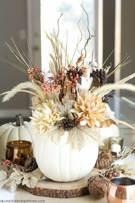 Easy Thanksgiving Decorations, Easy Diy Thanksgiving, Pumpkin Vase, Thanksgiving Decorations Diy, Diy Thanksgiving, Pumpkin Centerpieces, Thanksgiving Centerpieces, Thanksgiving Table Decorations, Diy Centerpieces