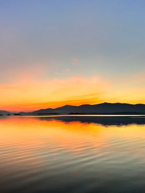 Lake George New York, Sunrise Lake, Lake George Ny, Green Lake, Lake George, Photo Inspo, Road Trip, Lake, New York