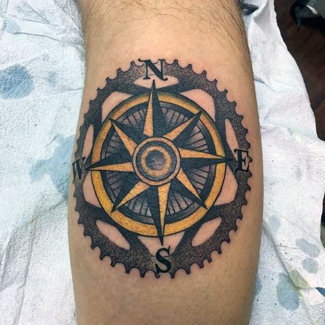 40 Sprocket Tattoo Designs For Men - Gear Ink Ideas Bicycle Gear Art, Sprocket Tattoo, Halloween Costume Ideas For Men, Costume Ideas For Men, Coffee Art Drawing, Cycling Tattoo, Calf Tattoo Men, Gear Tattoo, Bicycle Tattoo