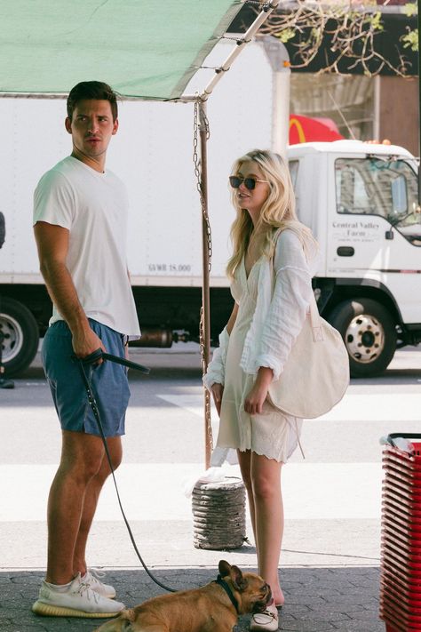 Summer Farmers Market, Farmers Market Outfit, Cos Shirt, Market Outfit, Latest Series, Korean Streetwear, Union Square, Buying Groceries, Carrie Bradshaw