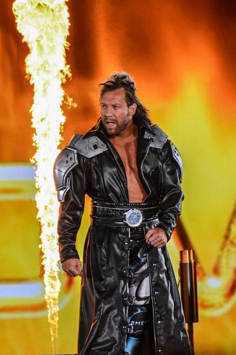 The Elite Aew Wallpaper, Kenny Omega Wallpaper, Aew Superstars, Kenny Omega Aew, Wrestling Images, Wrestling Aesthetic, Aew Wrestling, Japanese Wrestling, Bullet Club