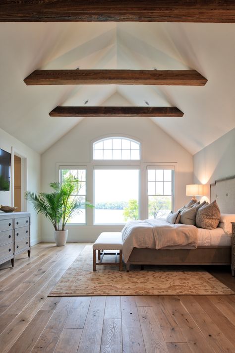 Vaulted Ceiling Beams, Vaulted Ceiling Bedroom, Vaulted Ceiling Ideas, Pitched Ceiling, Vaulted Ceiling Living Room, Bedroom Addition, Home Addition, Attic Bedroom, Bedroom Ceiling