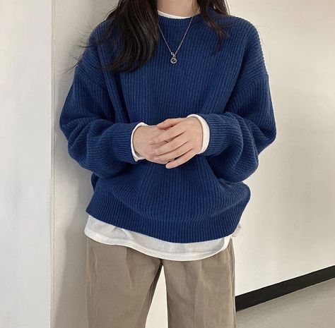 𝘶𝘭𝘻𝘻𝘢𝘯𝘨 𝘬𝘰𝘳𝘦𝘢𝘯 𝘰𝘶𝘵𝘧𝘪𝘵 Dark Academia Fashion Pants, Wear To Work, 가을 패션, Korean Outfits, Aesthetic Fashion, Women Pullover, Classy Outfits, Aesthetic Clothes, Pretty Outfits