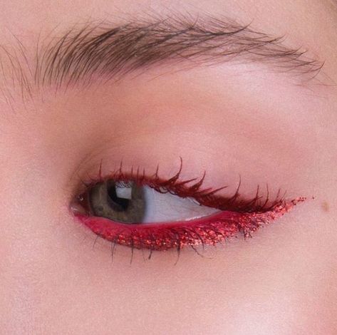 Red Undereye, Under Eye Makeup, Red Eyeliner, Eyeliner Products, Halloween Eye Makeup, Red Eyeshadow, Image Nature, Makeup Goals, Artistry Makeup