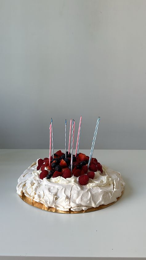 #birthday #pavlova Pavlova Birthday Cake, Birthday Pavlova, Pavlova Cake, Mini Pavlova, Pavlova, 18th Birthday, Summer Baby, First Birthdays, Birthday Cake