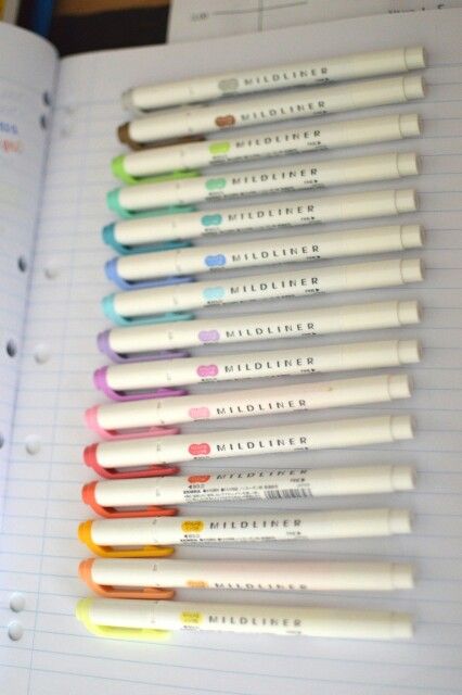 Mildliner Highlighters Mildliner Highlighters, Stationery Obsession, To Do Planner, Stationary Supplies, Cool School Supplies, Cute School Supplies, Stationery Organization, Too Cool For School, Cute Stationery