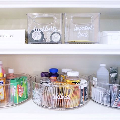 Dorm Room Organization Storage, Medicine Cabinet Organization, Medication Organization, Organized Pantry, Medicine Organization, Medicine Storage, Dorm Room Organization, The Home Edit, Room Closet