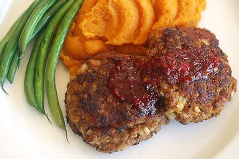 Rissoles with Sweet Potato Mash Rissoles Recipe, Nachos Recipe Beef, Fry Bake, Sweet Potato Mash, Aussie Food, Grated Potato, Pan Fry, Mince Recipes, Bbq Food