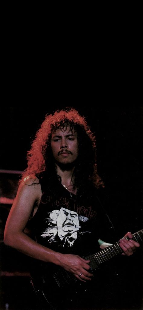 #metallica #rare #kirkhammett #icon #wallpaper #lockscreen Metallica Iphone Wallpapers, Kurk Hammett, Metallica Profile Pictures, Rockstar Lockscreen, Kirk Hammett Wallpaper Iphone, Metallica Lockscreen, Metallica Photoshoot, Kirk Hammet Wallpaper, Metallica Background