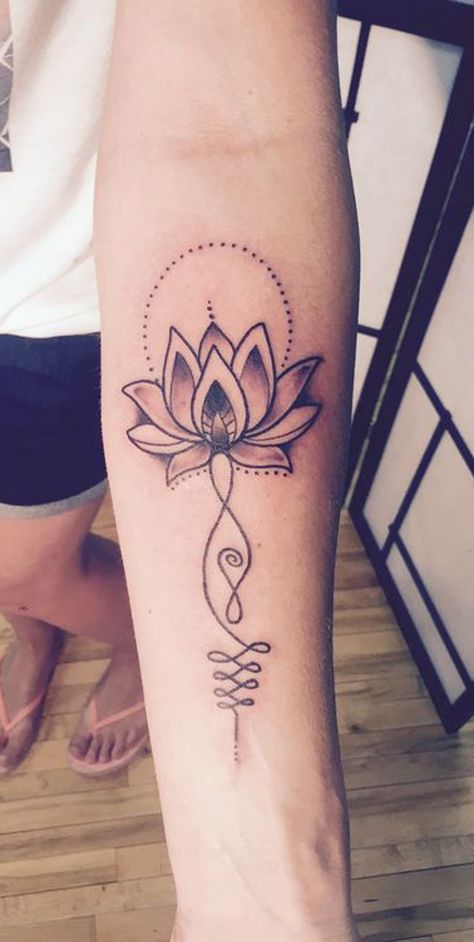 Lotus Inner Forearm Tattoo Ideas for Women - Geometric Mandala Arm Tat - ideas geométricas del tatuaje del antebrazo del loto para las mujeres - www.MyBodiArt.com Arm Tattoos For Women Forearm, Inside Of Arm Tattoo, Lotusblume Tattoo, Unique Forearm Tattoos, Inner Arm Tattoos, Unique Tattoos For Men, Inner Forearm Tattoo, Inner Arm Tattoo, Forearm Tattoo Design