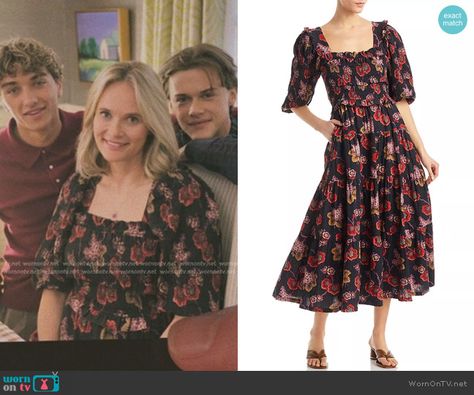 Susannah’s black floral dress on The Summer I Turned Pretty. Outfit Details: https://wornontv.net/374914/ Susannah Fisher, Rachel Blanchard, Mesh Panel Dress, Check Mini Skirt, The Summer I Turned Pretty, Black Floral Dress, White Gowns, Pretty Clothes, Plaid Mini Skirt