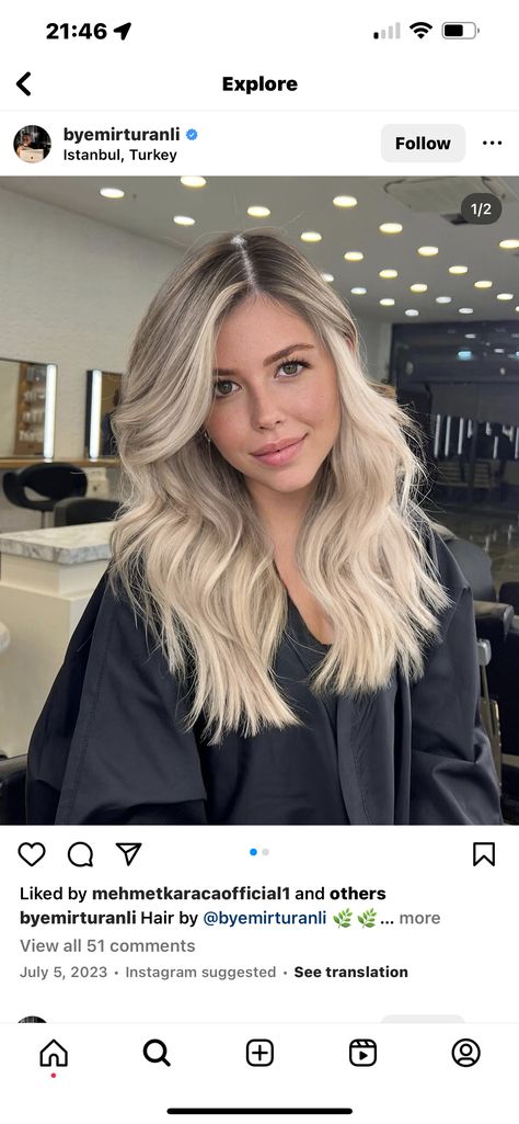 Kaitlyn Brown Hair, Super Blonde Balayage With Dark Roots, Blonde Hair On Dark Roots, Blonde Highlights With Root Smudge, Beachy Brunette, Lived In Bright Blonde, Champagne Blond, Cabelo Ombre Hair, Blonde Hair With Roots