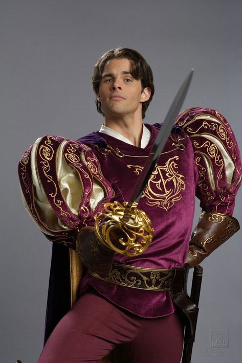 Prince Edward Enchanted, Edward Enchanted, Disney Prince Costume, Enchanted 2007, Enchanted Prince, Giselle Enchanted, Sergey Lazarev, James Marsden, Prince Costume