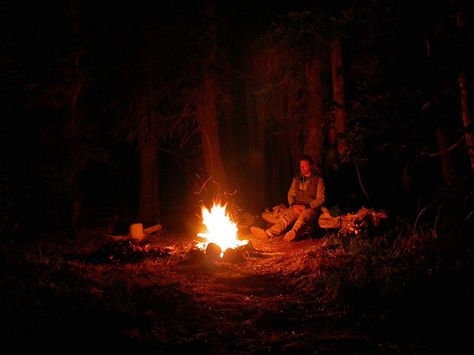 glow Campfire Pose Reference, Campfire Lighting, Campfire Aesthetic, Forest On Fire Aesthetic, Forest Campfire Aesthetic, Campfire Night, People Sitting Around Campfire, Sitting Around A Campfire, Campfire Scene