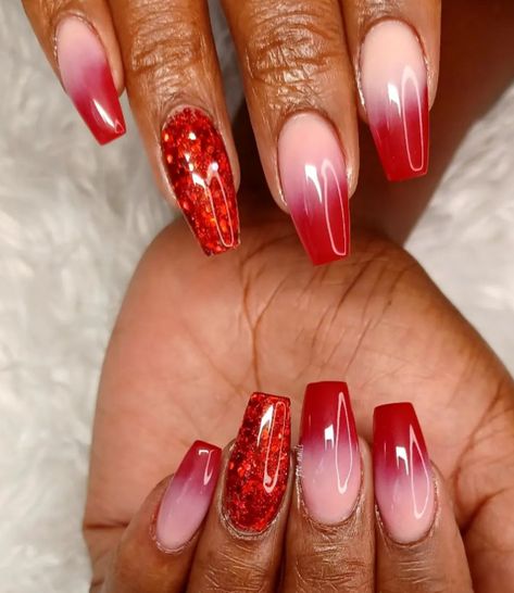 Glittering Reddish Set Red Ombre Nail Design Ombre Nail Designs Summer, Red Ombre Nail Designs, Nail Design Ombre, Ombre Nail Design, Red Ombre Nails, Nails 2018, Ombre Nail, Hand Gesture, Nail Care Tips