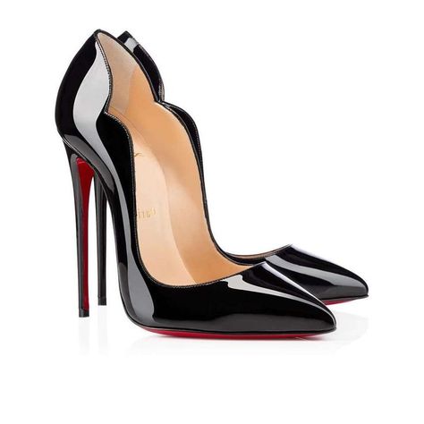 Louboutin Heels Outfit Classy, Louboutin Heels Outfit, Black Louboutin Heels, Louboutin Heels Black, Shoes Heels Classy, Louboutin Heels, Heels Classy, Hot Heels, Fashion Heels