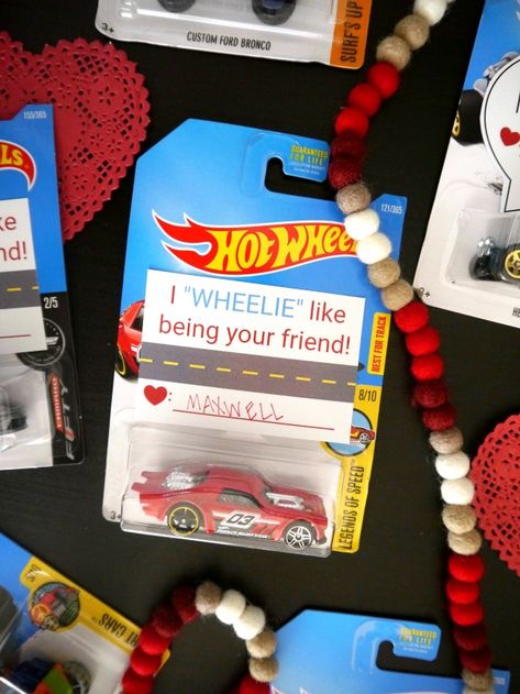 Hot wheel car valentines Hot Wheels Valentine, Valentine Gifts For Boyfriend, Diy Valentine Gifts For Boyfriend, Kids Valentine Boxes, Valentines Gift For Boyfriend, Valentine Card Box, Valentine Gifts For Kids, Valentine Day Boxes, Hot Wheel