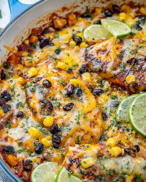 Tex Mex Chicken Skillet Tex Mex Chicken Skillet, Monterey Chicken, Tex Mex Chicken, Wls Recipes, Chicken Skillet, One Pan Dinner, Clean Food Crush, Food Crush, Tex Mex Recipes