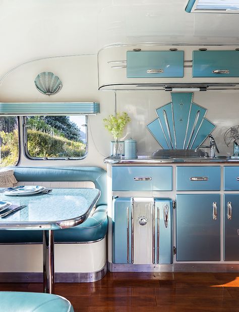 Building Frankie Jo: How years of work took this retro caravan from mouldy to road-ready Camper Art, Retro Caravan, Caravan Interior, Vintage Trailer, Interior Inspiration, Caravan, Old School, Road, Building