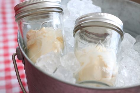 Root Beer Float Bar - The Farmwife Cooks Alcoholic Root Beer Float, Ice Cream Float Bar, Root Beer Floats Party, Root Beer Float Popsicles, Root Beer Float Bar, Root Beer Float Recipe, Float Bar, Root Beer Float Pie, Root Beer Float Cake