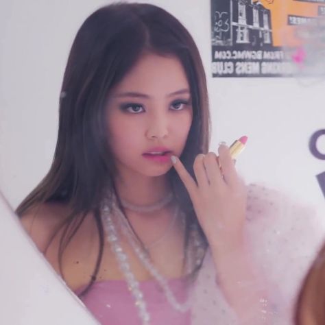 Jennie Solo, Pink Day, Blackpink Members, Malibu Barbie, Jennie Kim Blackpink, Sweetie Pie, Fantasy Aesthetic, Birthday Photoshoot, Blackpink Photos