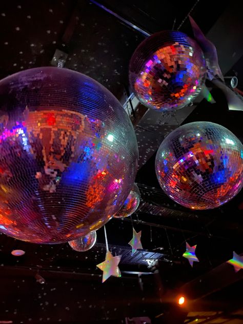 Disco Ball And Flowers Aesthetic, Red Disco Ball Aesthetic, Aesthetic Disco Ball Pictures, 90s Neon Cosmic Carnival, Purple Disco Ball Aesthetic, Bat Mitzvah, Hot Air, Air Balloon, Hot Air Balloon