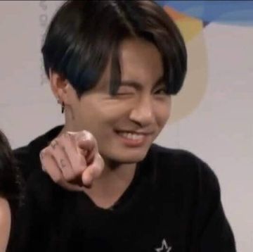 #Jungkook #BTS #Funny Bts Meme Faces, Jung So Min, Jungkook Funny, Bts Memes Hilarious, Reaction Face, Funny Kpop Memes, Bts Funny Moments, Memes Kpop, صور مضحكة