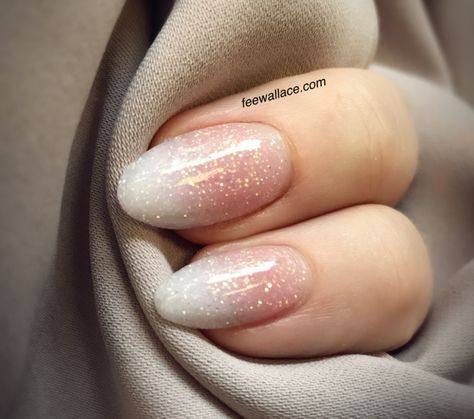 Nail Art Ombre Glitter, Ombre Nail Diy, Ombre French Tips, Nail French, Unghie Sfumate, French Ombre, Squoval Nails, Pink Ombre Nails, Ombre Nails Glitter