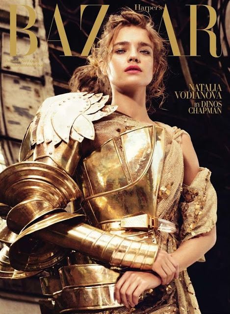 The Fashion Café: Crazy Fashion: Gold Armour  #gold #goldfashions Gold Armor, Jeanne D'arc, Dior Collection, Female Armor, Heroic Fantasy, Armadura Medieval, Natalia Vodianova, Female Knight, Joan Of Arc