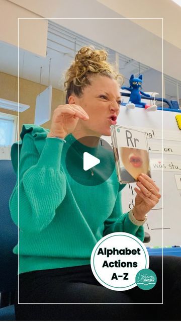 Lindsay / Early Years Literacy Specialist on Instagram: "‼️ Do these when teaching letter sounds A-Z‼️  The research tells us that when more areas of the brain 🧠 are activated when learning, the more easily we will retain and retrieve new information!  Each of these gestures are PURPOSEFUL to match proper articulation! Teaching gestures together with sounds has been a game changer in my classroom!   If you are teaching littles, learning English or teaching English as a second language, you MUST include gestures! (Like seen above ⬆️)  Want my articulation cards and the full list of gesture cues? Drop the word 🙌🏻 ME 🙌🏻 below ⬇️  . . Follow ➡️ @literacyandlindsay for more fun resources and lit tips! . . . . LIKE. SAVE. FOLLOW  ✨ @literacyandlindsay 💜 @literacyandlindsay 🔥 @literacyandl Areas Of The Brain, Teaching Letter Sounds, Articulation Cards, Literacy Specialist, Teaching Letters, English As A Second Language, Learning English, Second Language, My Classroom