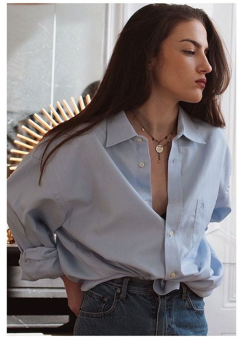 Light Blue Shirt Outfit, Blue Shirt Outfit, Baby Blue Shirt, Light Blue Shirt, Light Blue Shirts, 가을 패션, Casual Style Outfits, Style Blog, Blue Shirt