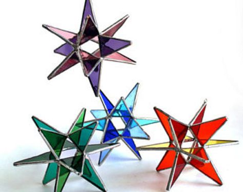 Browse unique items from LAGlass on Etsy, a global marketplace of handmade, vintage and creative goods. Christmas Stained Glass Patterns, Mosaic Stars, Glass Sun Catchers, Christmas Stained Glass, Moravian Star, Jellyfish Art, Glass Diy, Star Of Bethlehem, Stained Glass Christmas