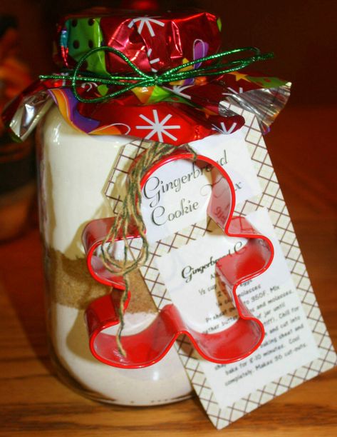 How to Make Chocolate Gingerbread Cookie Mix in a Jar Mixes In A Jar, Popcorn Seasoning Recipes, Cookie Mix In A Jar, Gingerbread Cookie Mix, Chocolate Gingerbread Cookies, Gifts From The Kitchen, Cookie Mixes, Apple Cinnamon Pancakes, Mix In A Jar