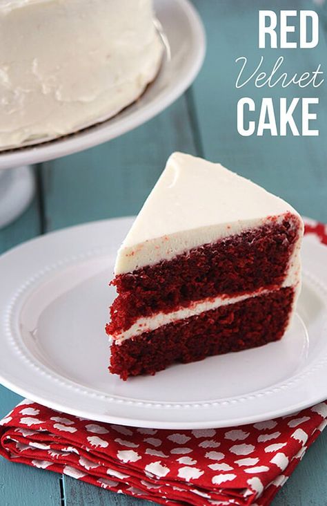 Now THIS is what Red Velvet is all about! Red Well Wet Cake, Cooked Icing, Wet Cake, Best Red Velvet Cake, Pear And Almond Cake, Cream Cheese Frosting Easy, Bolo Red Velvet, Red Velvet Cake Recipe, Velvet Cake Recipes