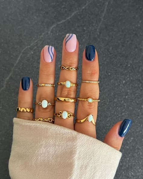 Get inspired for your next winter manicure with these 46 beautiful blue nail designs. From icy blues to deep navy shades, these winter nails will give you plenty of ideas for your next trip to the nail salon. Navy Nails, Kutek Disney, Navy Blue Nails, Milky Nails, September Nails, Smink Inspiration, Short Square Nails, Simple Gel Nails, Summery Nails