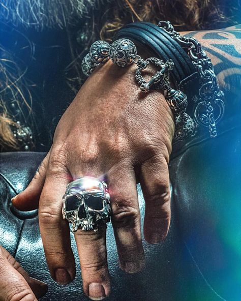 Mortis Ores Jewelry Switzerland 🇨🇭💀🇨🇭💀🇨🇭💀🇨🇭💀🇨🇭💀🇨🇭 Biggest Skull rings on the market #skull #skulls #skulllove #skullart #skullring #skulljewelry #deathhead #925silver #925silverjewelry #mementomori #biker #bikerring #bikerstyle #goth #gothicjewellery #gothicstyle #handmadejewelry #swissmade #silversmith #badass #mensring #rockstar #rockstyle Cyberpunk Oc, Tom Foolery, Mens Skull Rings, Skull Rings, Apocalyptic Fashion, Biker Rings, Mens Bracelet Silver, Skull Jewelry, Mens Lifestyle