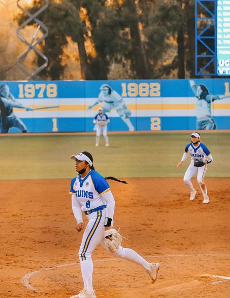 Ucla Softball, Softball Aesthetic, Softball Pics, College Softball, Dream Collage, Softball Stuff, Softball Pictures, Softball Life, Dream Future