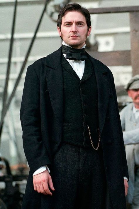 Elizabeth Gaskell, John Thornton, Victorian Romance, North And South, Costume Drama, Richard Armitage, North South, Black Suit, Historical Romance