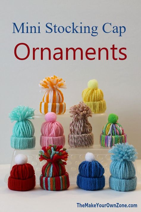 Easy Yarn Craft - Mini Stocking Cap Ornaments - A fun kids craft too! Yarns Ornaments, Fun Holiday Crafts, Easy Crafts For Teens, Yarn Crafts For Kids, Easy Yarn Crafts, Crafts For Teens To Make, Mini Stockings, Christmas Crafts For Adults, Diy Yarn Crafts