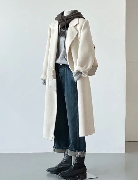 Women Double-sided White Long Wool Coat/trendy Stylish Feminine Wool Coat/ Fashion Jacket/wool Cashmere Coat/trench Coat - Etsy Ivory Wool Coat, Off White Coat Outfit, Long White Coat Outfit, White Coat Winter Outfit, White Winter Coat Outfit, Cream Coat Outfit Winter, Long Coats For Women Classy, White Beanie Outfit, White Trench Coat Outfit