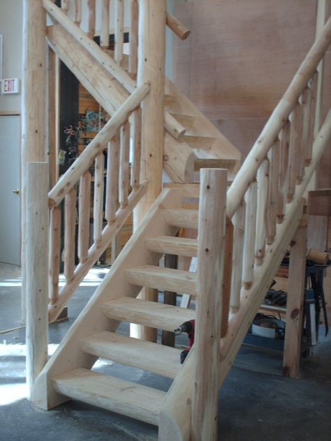 Mortise & Tenon - Logstairways Log Stairs, Log Cabin Porch, Rustic Rooms, Rustic Staircase, Outside Stairs, Rustic Stairs, Cabin Porch, Timber Stair, Easy Woodworking Ideas