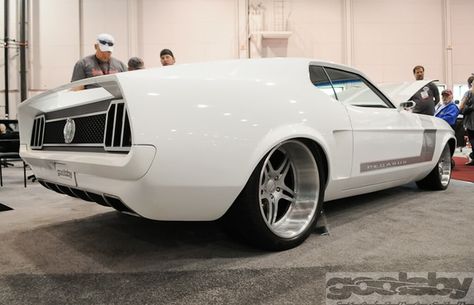 Goolsby Customs Mustang Pegasus at SEMA. fastback white grey brushed 5 star nutek wheels split 1971 Mustang Mach 1, Mustang Drawing, Mach 1 Mustang, Mustang Build, 1970 Mustang, 1973 Mustang, Muscle Cars Mustang, 1970 Ford Mustang, Mustang Mach 1